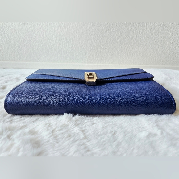 Henri Bendel Uptown Wallet On Chain - Picture 5 of 15